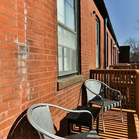 Luxury Apt W/ Spectrum Mood Lighting - Historic Cherokee Street Antique Row Maryland Heights Exterior photo
